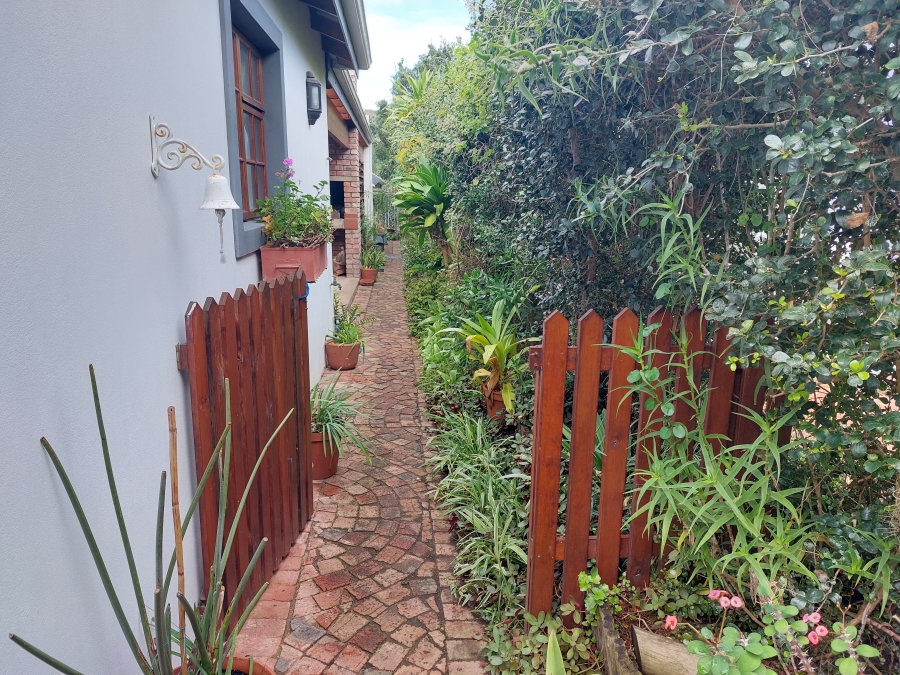2 Bedroom Property for Sale in The Village Western Cape